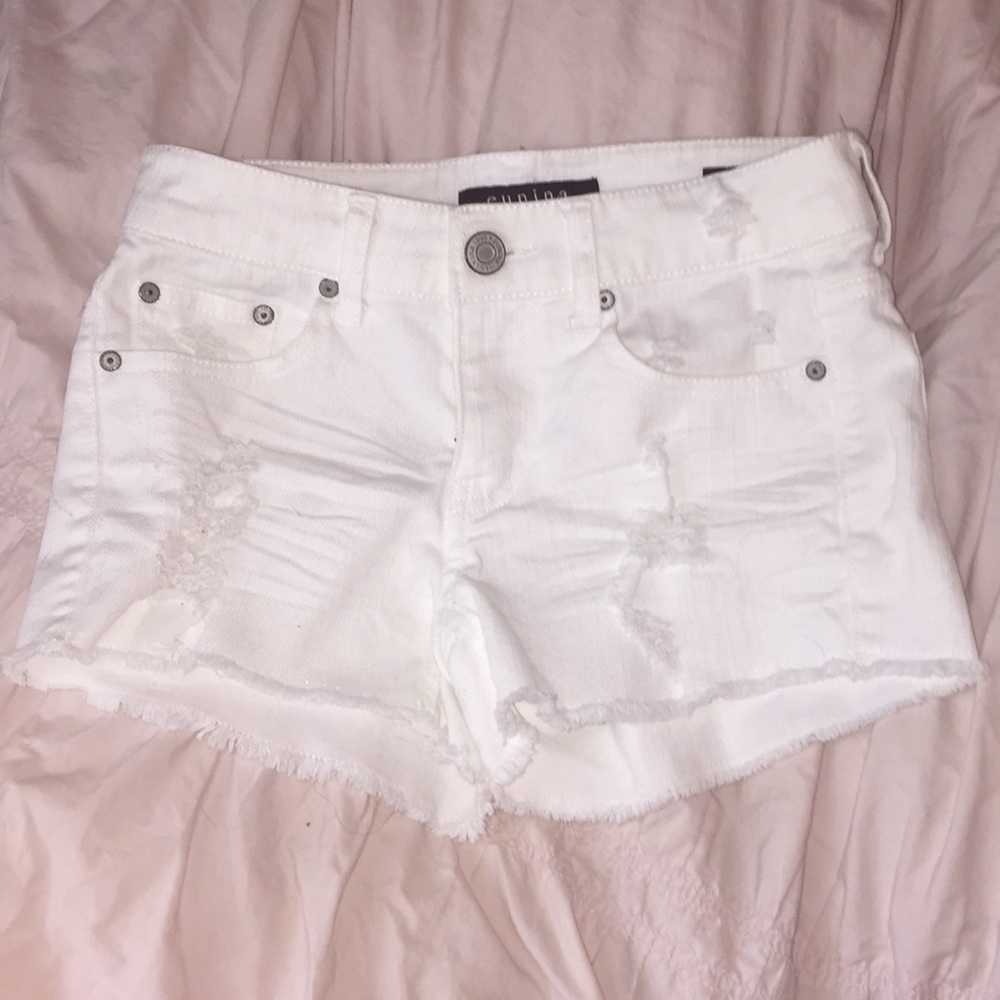 Francesca’s Eunina mid-rise shorts
